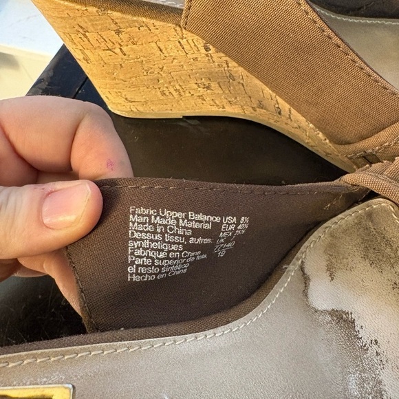 American Eagle Outfitters Women’s Taupe Open Toe Wedges Size 8.5 - Picture 3 of 10